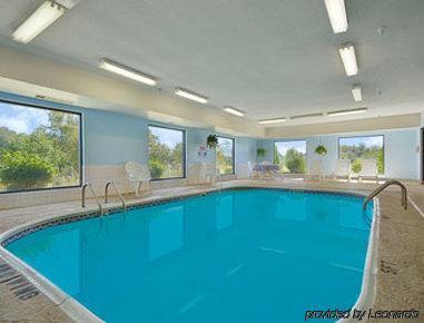 Hotel Super 8 By Wyndham Huntington